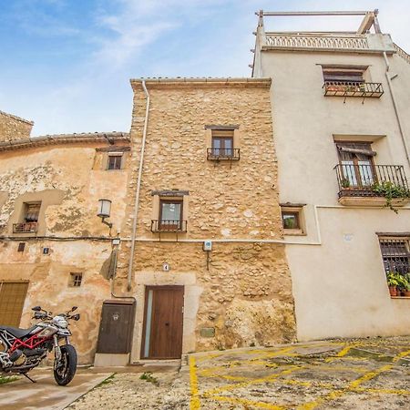 Beautiful Home In Bocairent With Kitchen Buitenkant foto